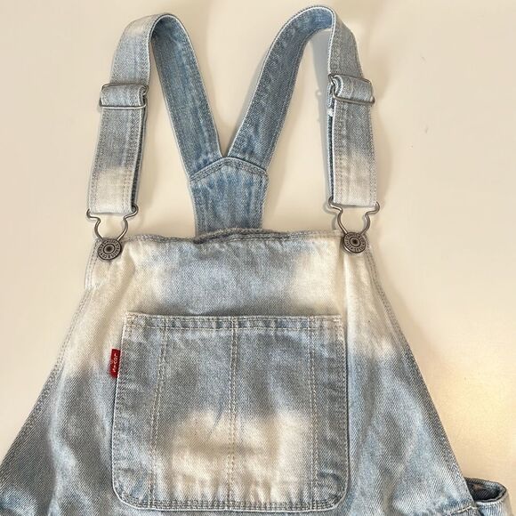 Levis Shortall Raw Hem Washed Denim Shorts Overalls Size 12 - Picture 3 of 10